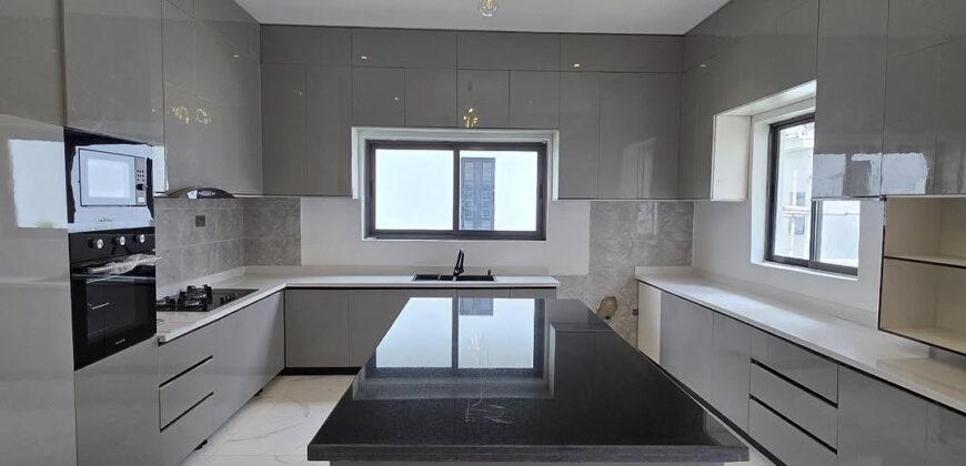 4 BEDROOM  DETACHED DUPLEX, AJAH