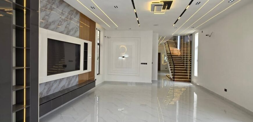 5 BEDROOM DETACHED DUPLEX, AJAH LAGOS